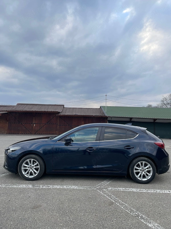 MAZDA 3 2017 — imagine 4