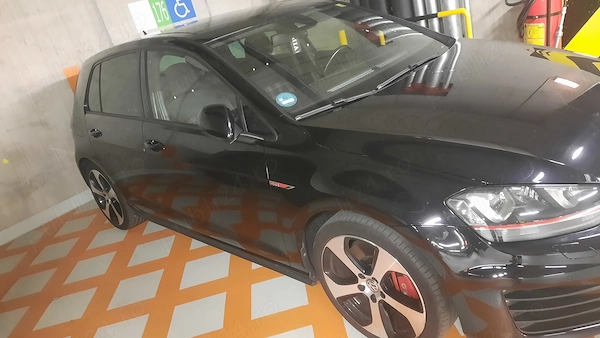 VOLKSWAGEN Golf 2014 — imagine 5