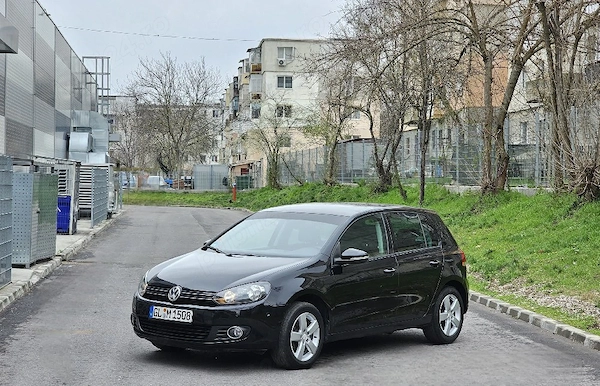 VW Golf 6 1.4TSI Parkassist ÎncălzireScaune DubluClima Bluetooth PilotAuto Euro5