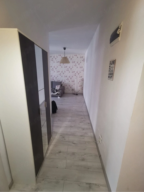 Apartament 2 camere de vanzare proprietar — fotografia 3