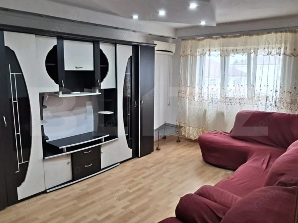 Apartament 2 camere decomandat cu balcon – zonă centrală liniștită Găești — fotografia 1