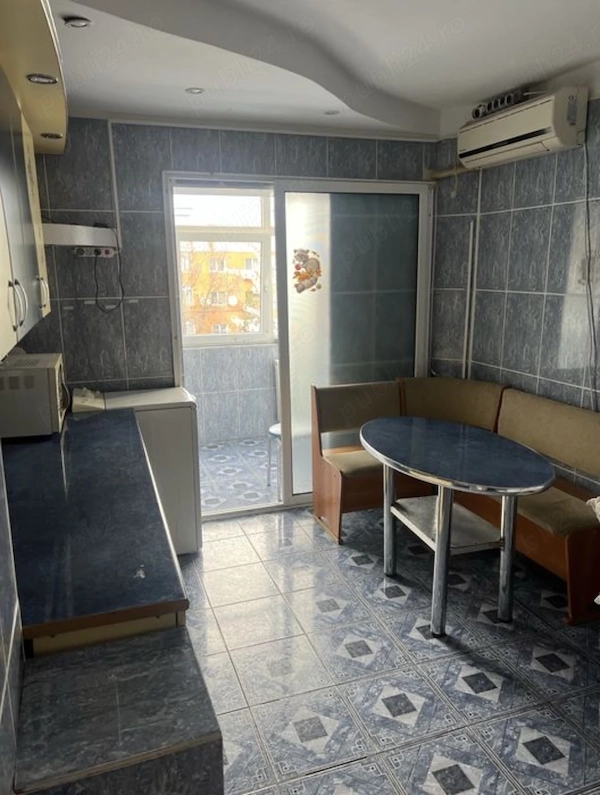 De vanzare apartament 2 camere, Mihai Bravu, Ploiesti — fotografia 1