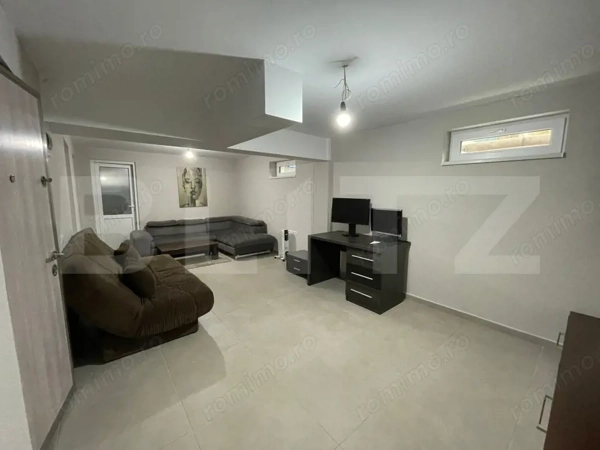 Apartament 3 camere, 52 mp, decomandat, cu parcare — fotografia 1