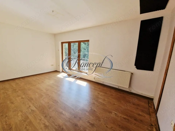 Apartament spatios si cu loc de parcare in Andrei Muresanu — fotografia 3