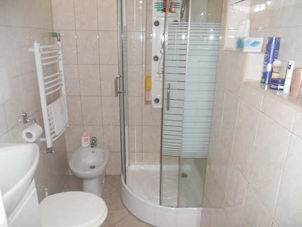 Maratei-aproape de Spitalul Judetean — fotografia 3