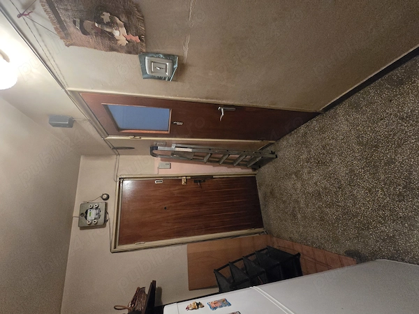 Apartament 3 camere renovabil în Aleea Barajul Bistriței locație de vis! — fotografia 2