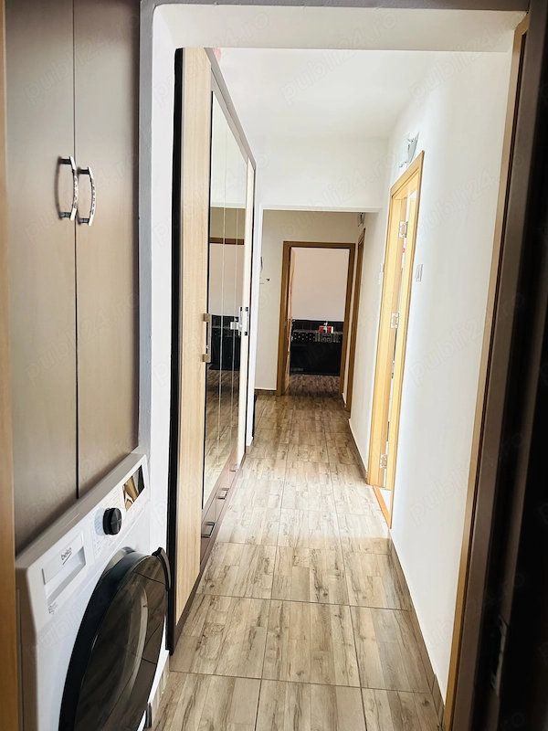 Apartament 4 camere, mobilat complet + centrală proprie zona Păcii, Tulcea — fotografia 3