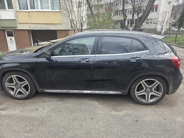 Mercedes GLA