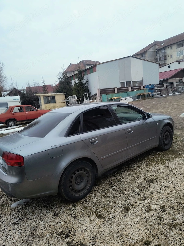 AUDI A4 2005
