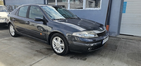 RENAULT Laguna 2004