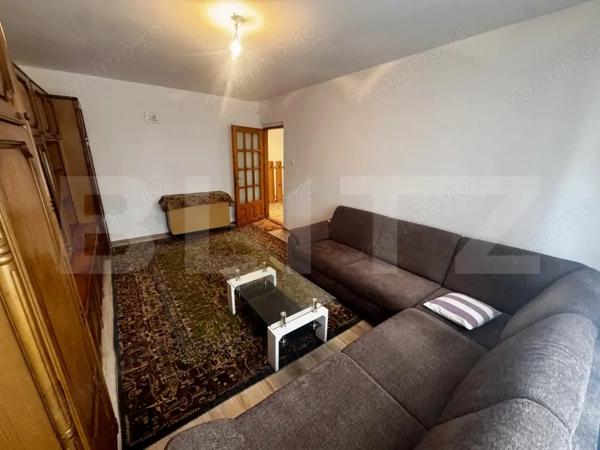 Apartament 3 camere, 67.51 mp, zona 1 Mai — fotografia 1