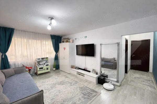 Apartament 3 camere, 53 mp, zona Shaorma Amicii — fotografia 1