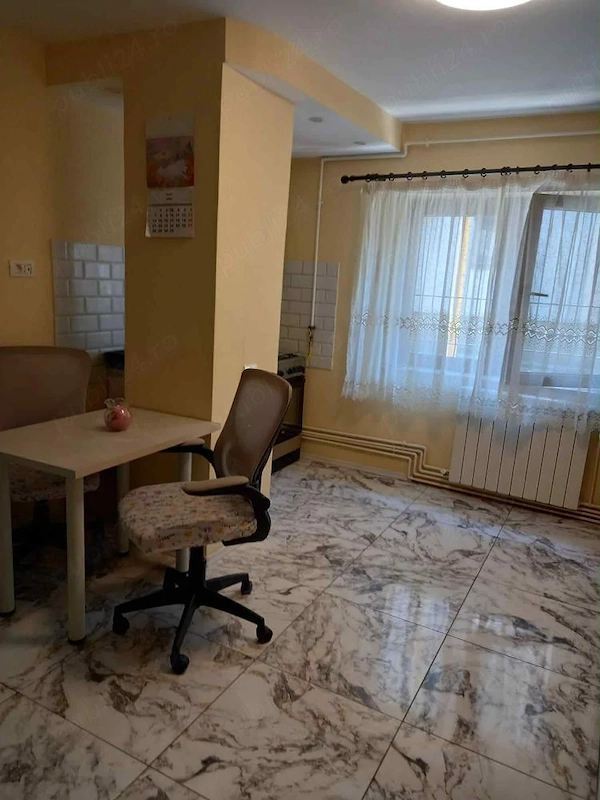 Apartament 2 camere Bd. 1 Mai | zona Far | Parter — fotografia 1