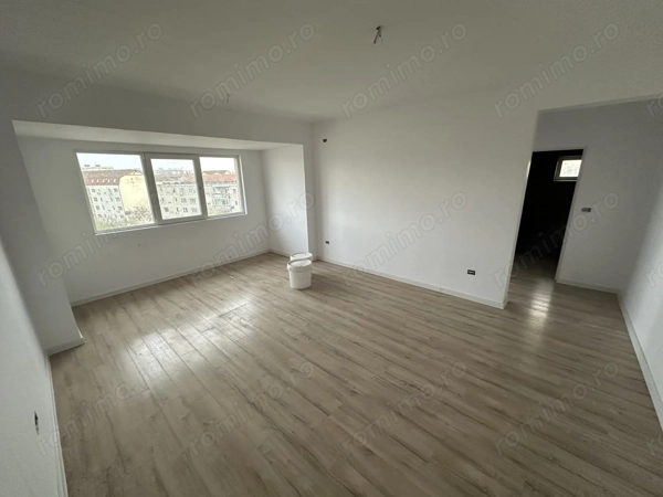 Apartament 2 camere la Mansarda zona Bucovinei — fotografia 3