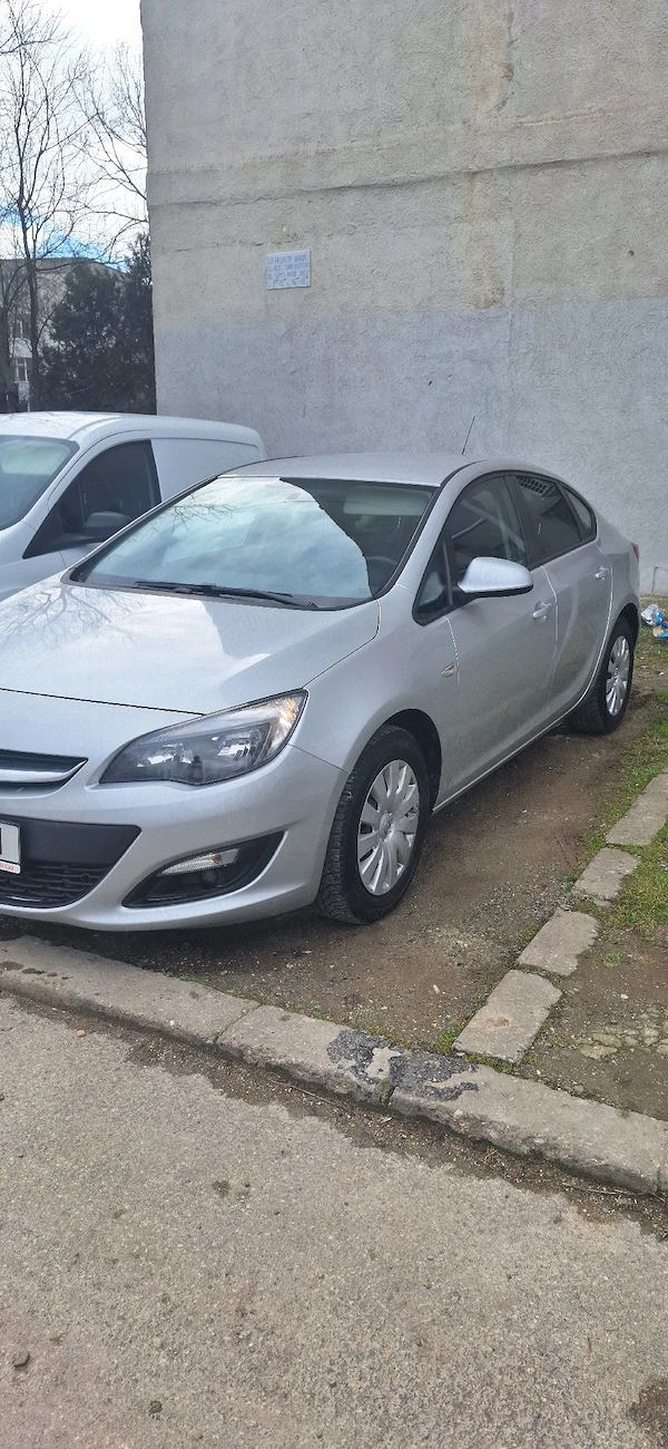 OPEL Astra 2018 — imagine 3