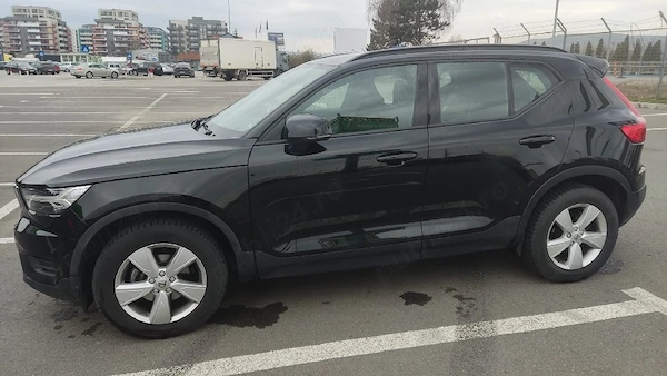 VOLVO XC40 2020 — imagine 3