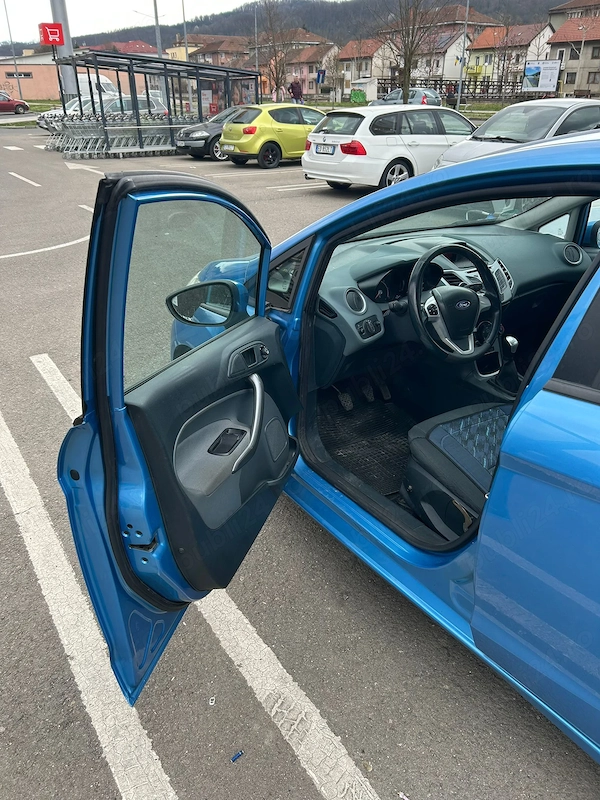 FORD Fiesta 2011 — imagine 10