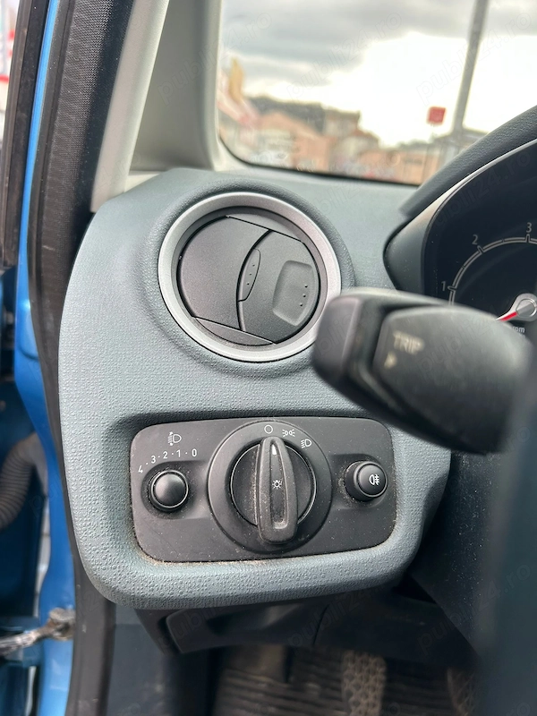 FORD Fiesta 2011 — imagine 6