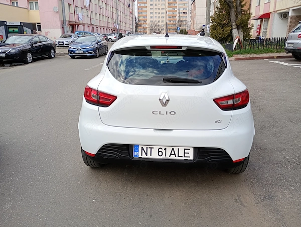 RENAULT Clio 2016 — imagine 3