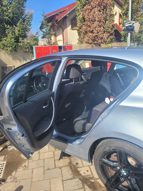 BMW 1 Series 2009 — imagine 7