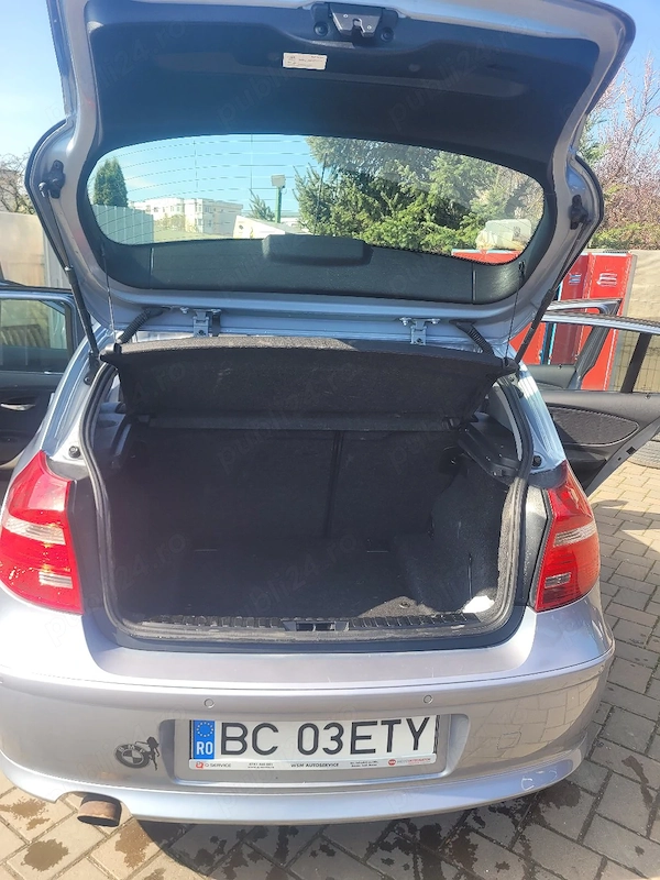 BMW 1 Series 2009 — imagine 6