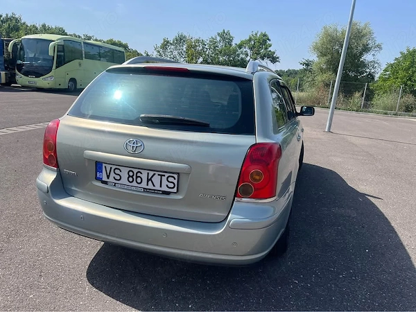 TOYOTA Avensis 2005 — imagine 4