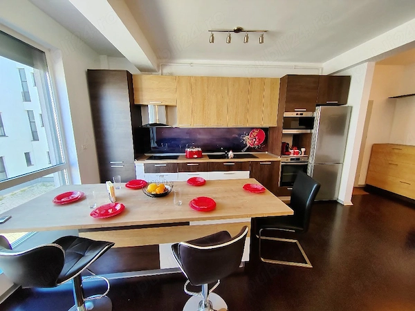 Vând apartament modern cu 2 camere în Giroc aproape de stația peco Esso