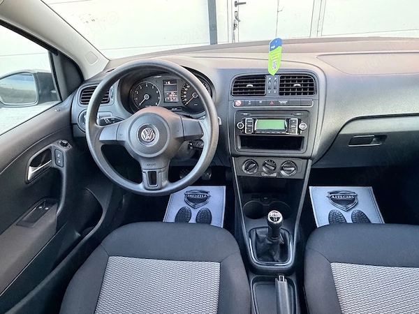 VOLKSWAGEN Polo 2009 — imagine 7