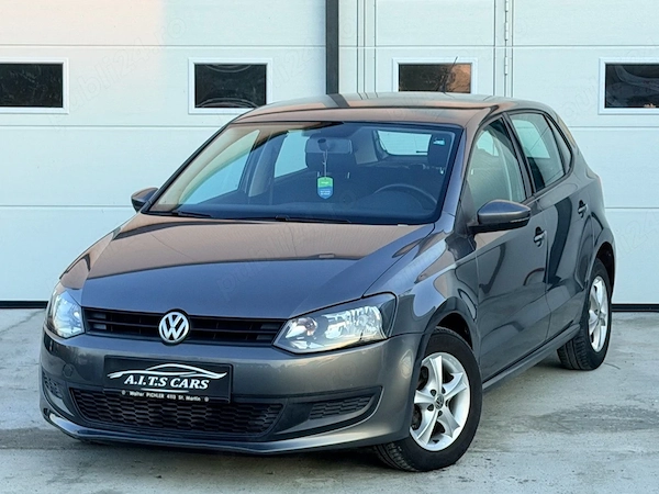 VOLKSWAGEN Polo 2009