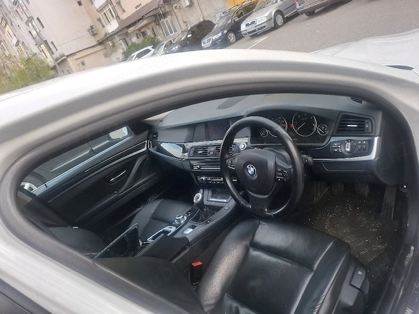 BMW 5 Series 2011 — imagine 7