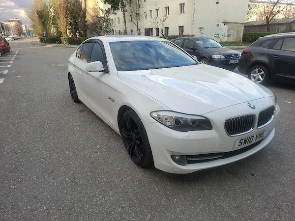 BMW 5 Series 2011 — imagine 2