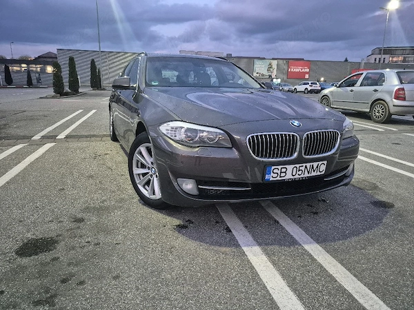 BMW 5 Series 2011 — imagine 4