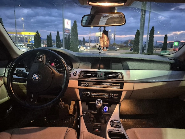 BMW 5 Series 2011 — imagine 2