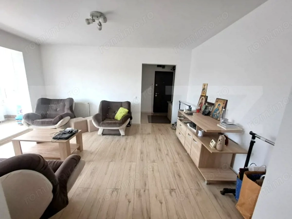 Apartament 2 camere, 50 mp, etaj intermediar – Liceul Antipa / Spitalul Judetean — fotografia 3