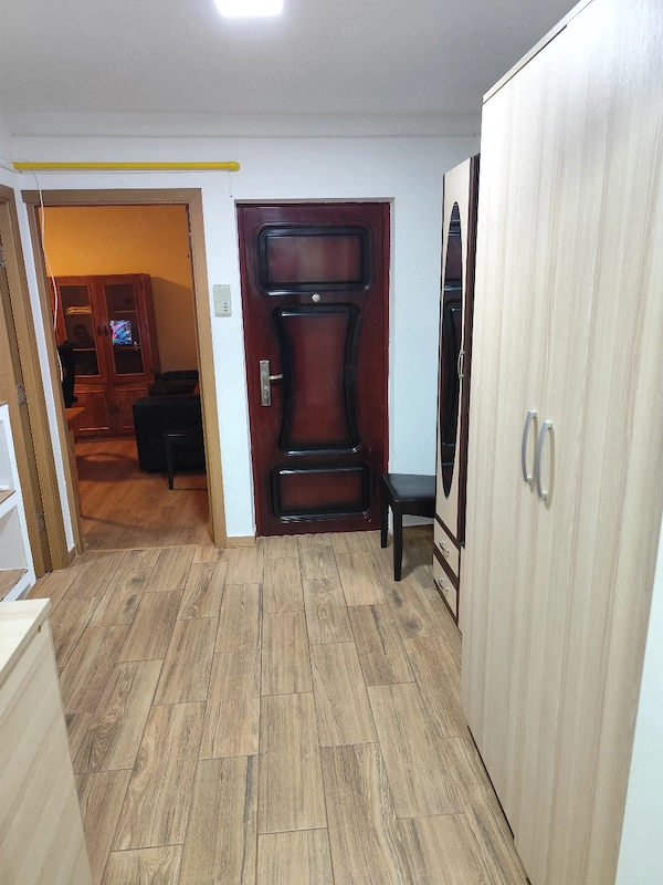 Inchiriez ap 2 camere central — fotografia 1