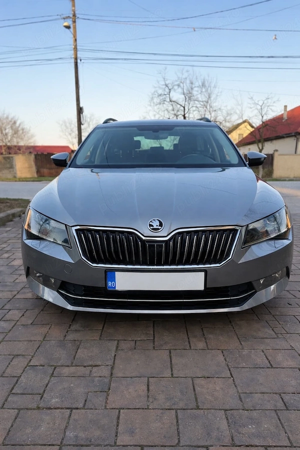 SKODA Superb 2019 — imagine 5