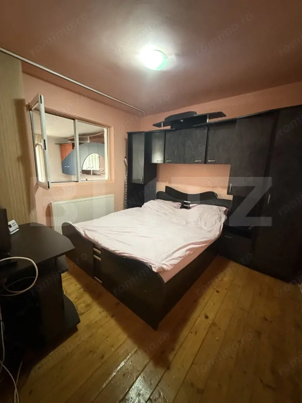 Apartament 2 camere decomandat, parter, Găești – zonă bună — fotografia 1