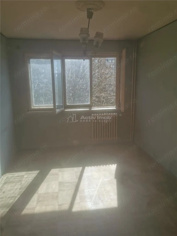 3 Camere, Decomandat, Al. Obregia — fotografia 3