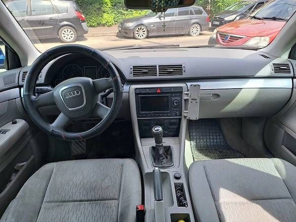 AUDI A4 2005 — imagine 3