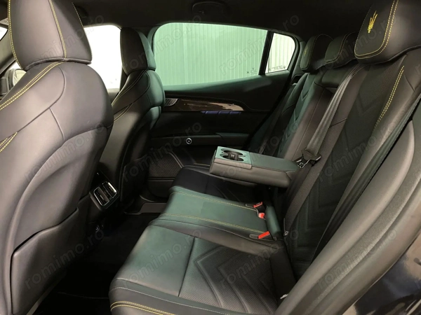 MASERATI Unknown Model 2022 — imagine 11
