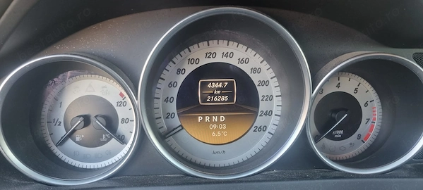 MERCEDES-BENZ C-Class 2011 — imagine 8