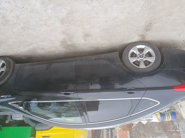 HYUNDAI i40 2013 — imagine 2