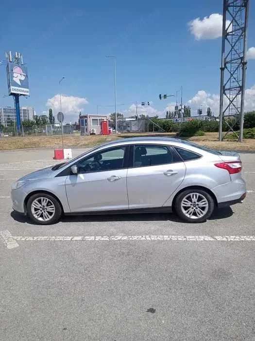 FORD Focus 2012 — imagine 4