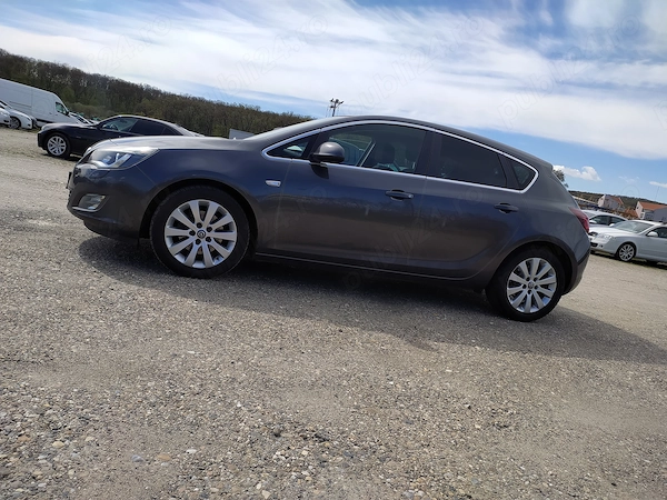 OPEL Astra 2011 — imagine 2