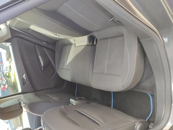 OPEL Astra 2011 — imagine 7