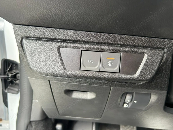 DACIA Logan 2025 — imagine 3