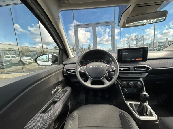 DACIA Logan 2025 — imagine 2