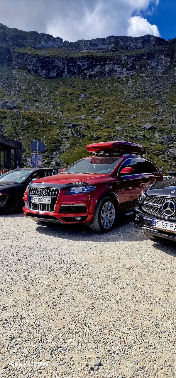 Audi Q7 S Line 3.0 TDI QUATTRO 2011 7 Locuri carte service Suedia+ reviziile făcute de mine.