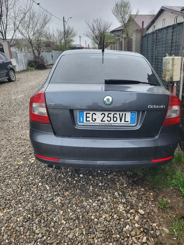 SKODA Octavia 2011 — imagine 4