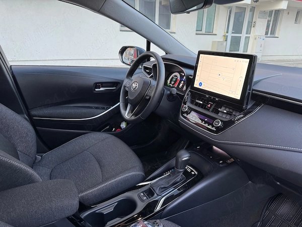 TOYOTA Corolla 2024 — imagine 10